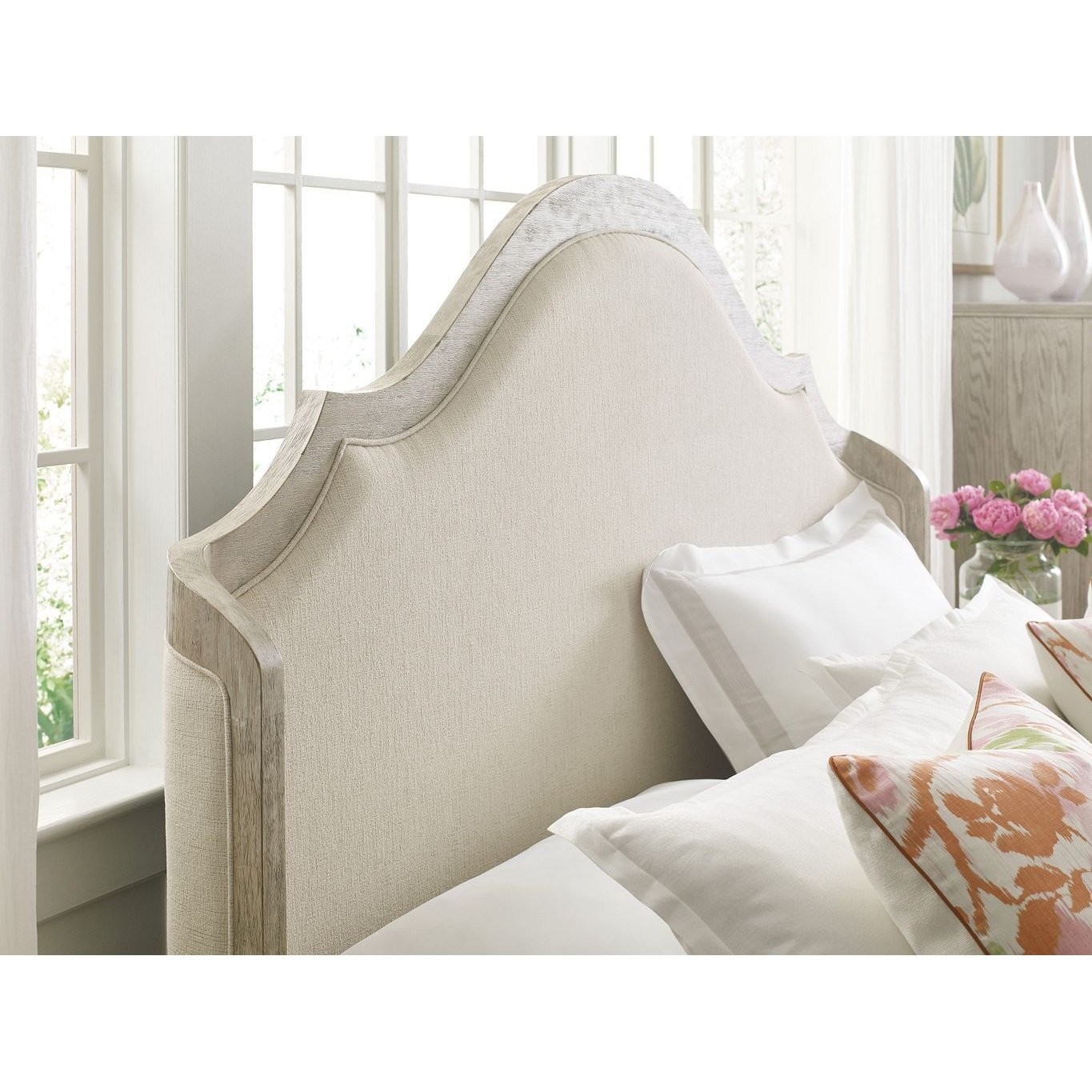 Haven Shelter Cal King Bed