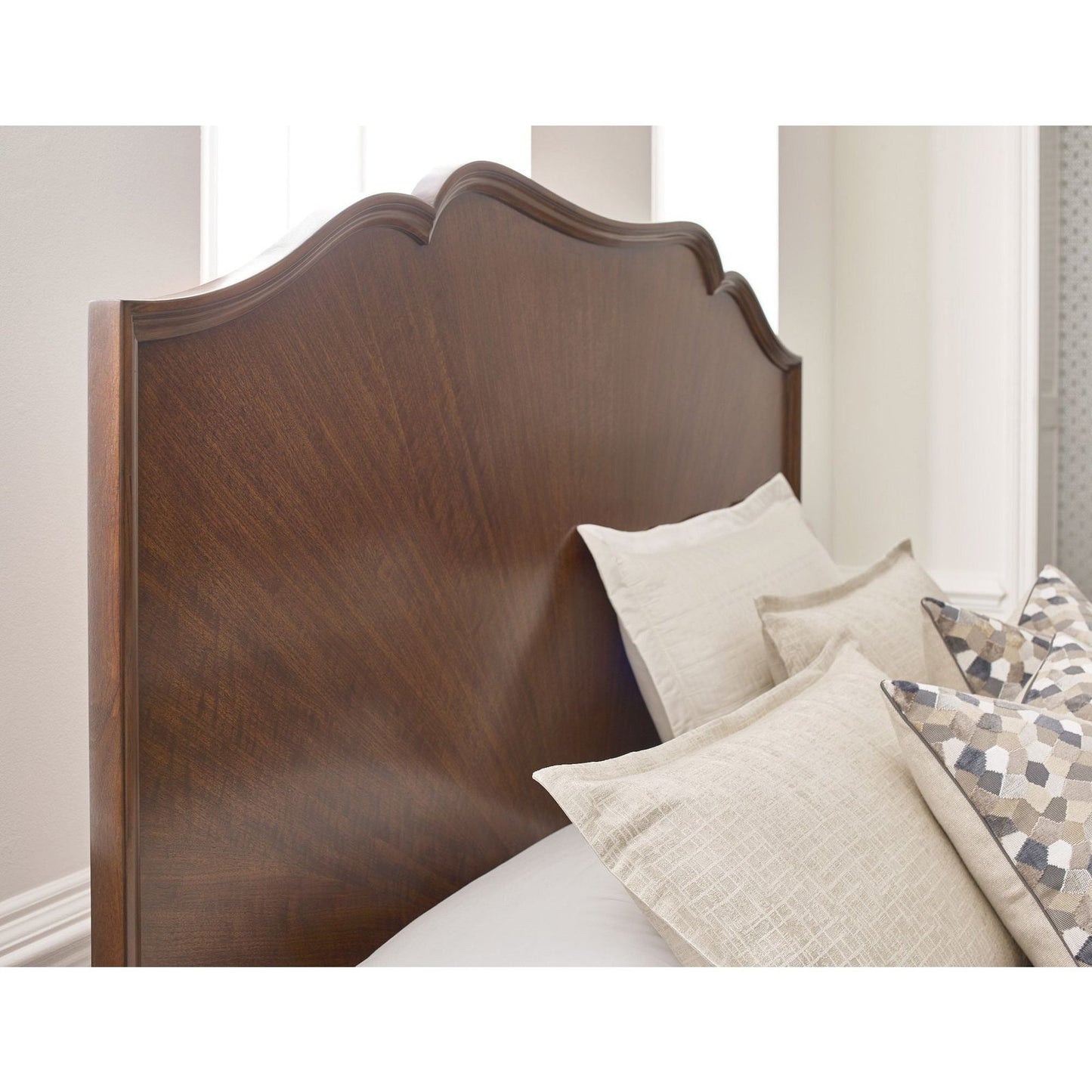 Carlisle Panel Queen Bed