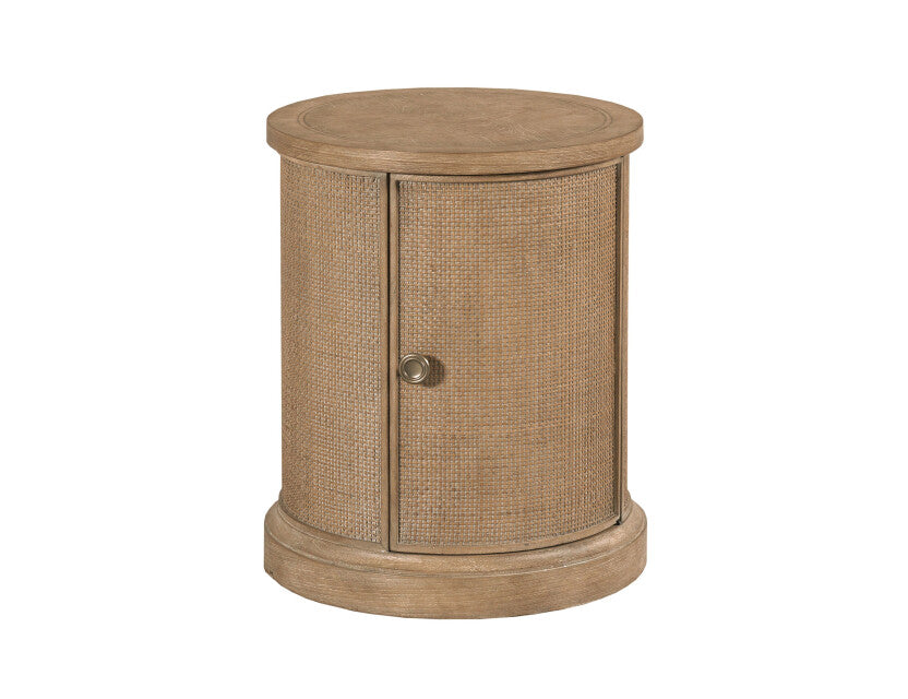 Woodfield Round Accent